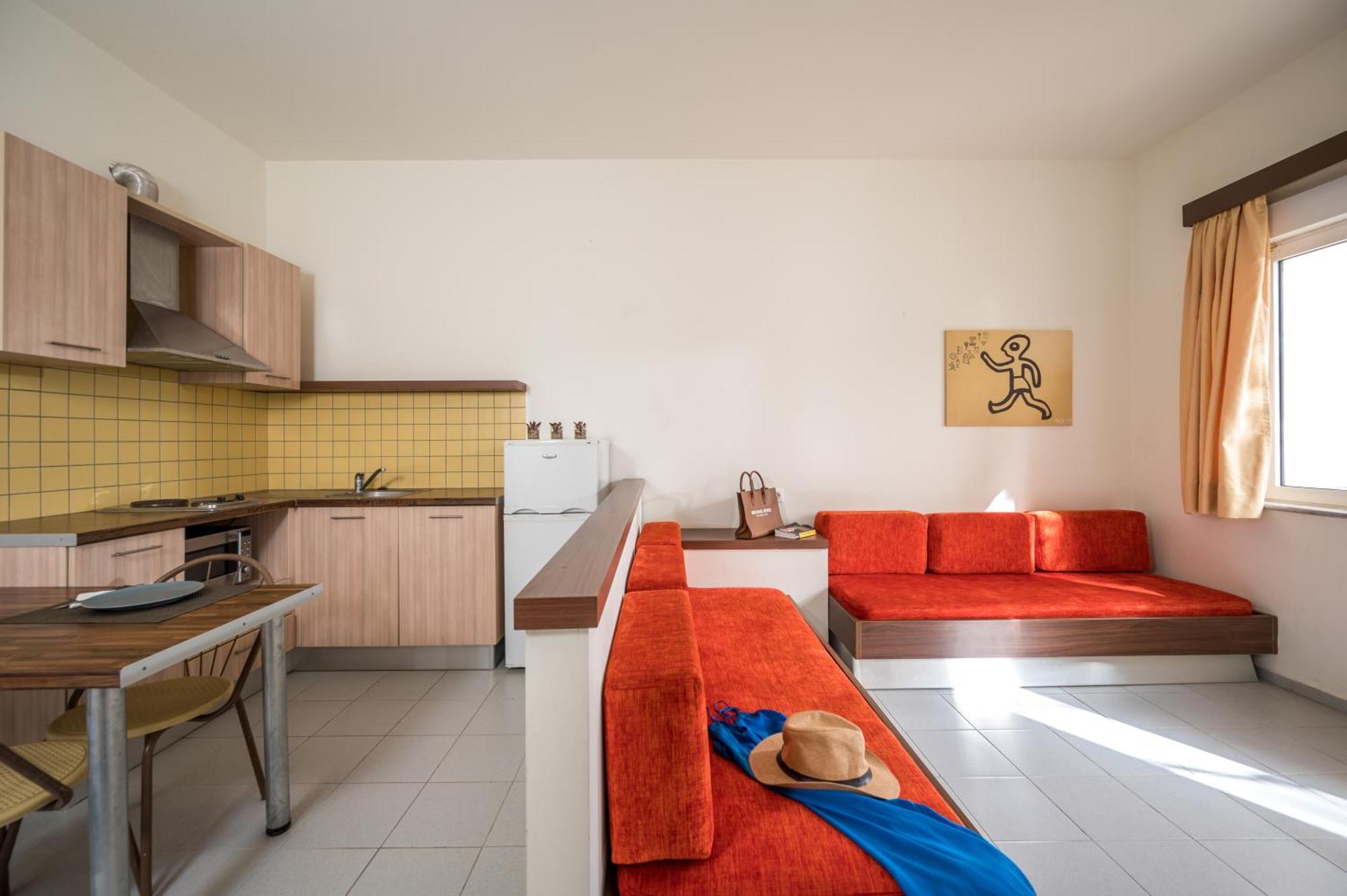 Meropi Hotel & Apartments ماليا المظهر الخارجي الصورة